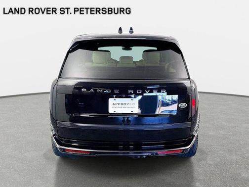 Santorini Black 2023 Land Rover Range Rover P400 SE