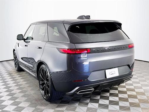 2025 Land Rover Range Rover Sport P360 SE