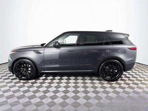 2025 Land Rover Range Rover Sport P360 SE