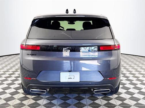 2025 Land Rover Range Rover Sport P360 SE