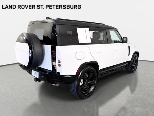 Fuji White 2026 Land Rover Defender 110 X-Dynamic SE