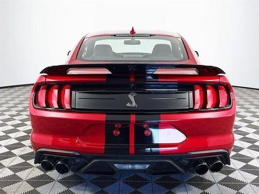 2022 Ford Shelby GT500 Base