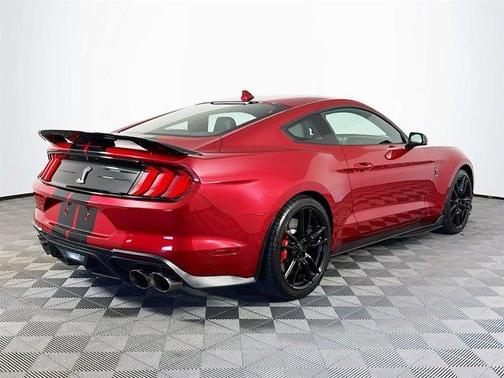 2022 Ford Shelby GT500 Base