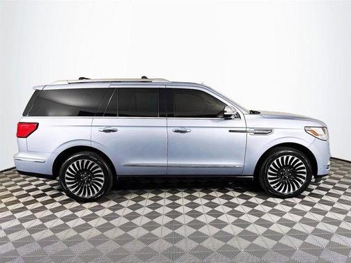 2019 Lincoln Navigator Black Label