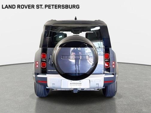 2025 Land Rover Defender P300