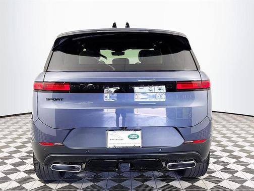 2025 Land Rover Range Rover Sport P360 SE