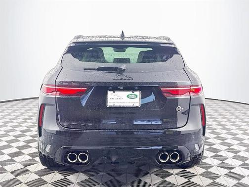 2025 Jaguar F-PACE SVR 575 Edition