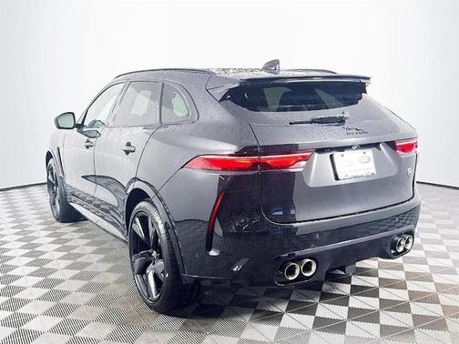2025 Jaguar F-PACE SVR 575 Edition
