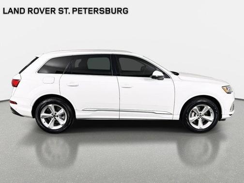 2021 Audi Q7 45 Premium Plus