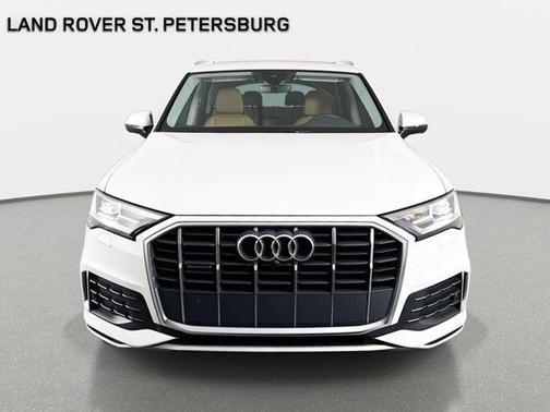 2021 Audi Q7 45 Premium Plus