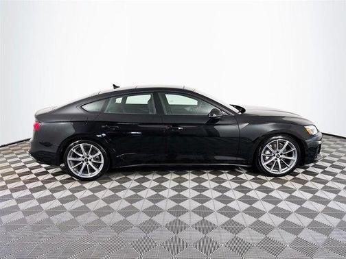 2025 Audi A5 Sportback S line Premium