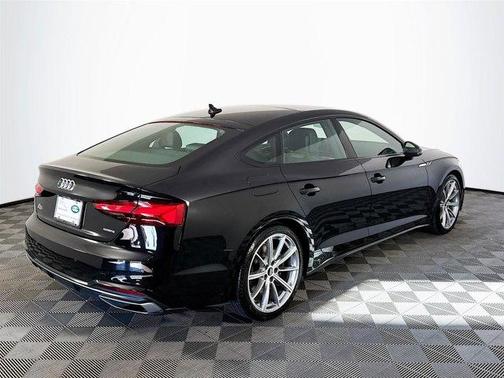 2025 Audi A5 Sportback S line Premium