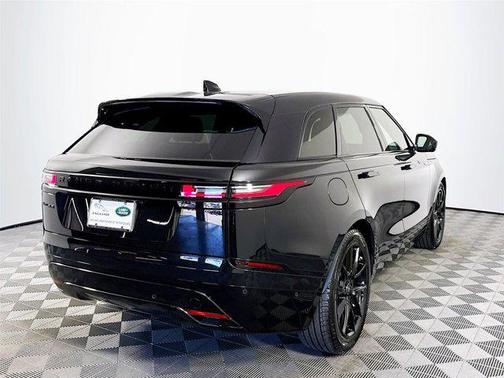 2026 Land Rover Range Rover Velar P250 Dynamic SE