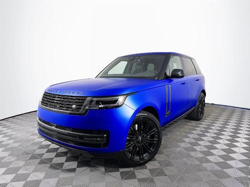 2025 Land Rover Range Rover P530 SE