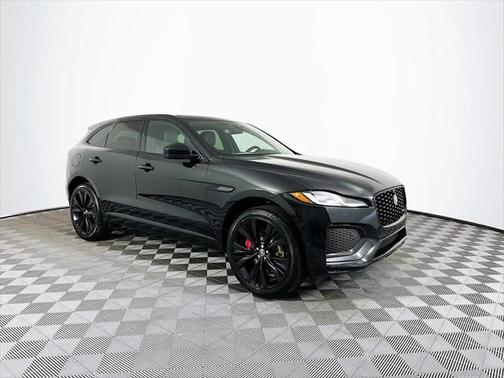 2025 Jaguar F-PACE P400 R-Dynamic S