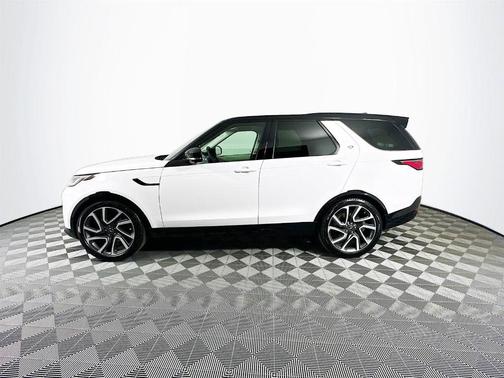 2025 Land Rover Discovery P360 Dynamic SE