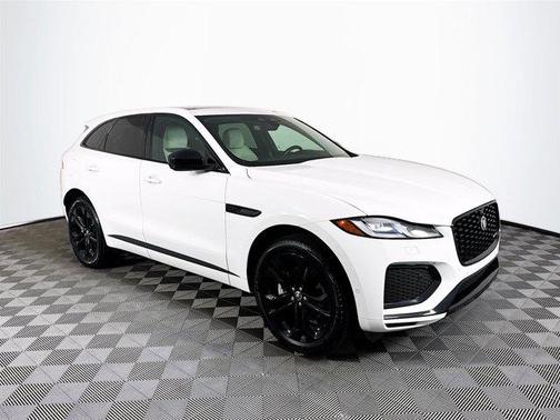 2025 Jaguar F-PACE P250 R-Dynamic S