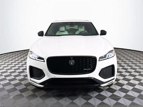 2025 Jaguar F-PACE P250 R-Dynamic S