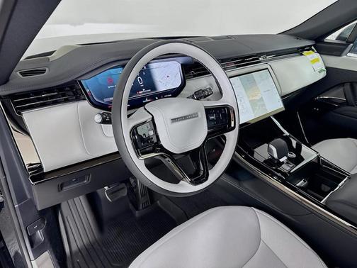 2025 Land Rover Range Rover Sport P530 Dynamic SE