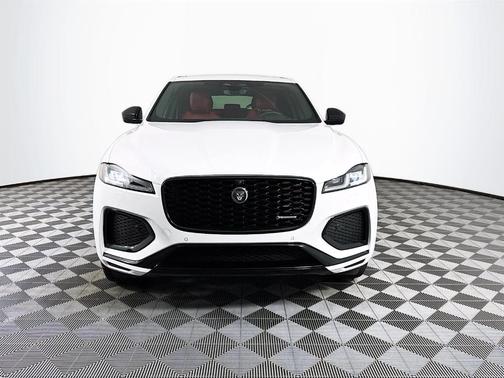 2025 Jaguar F-PACE P250 R-Dynamic S