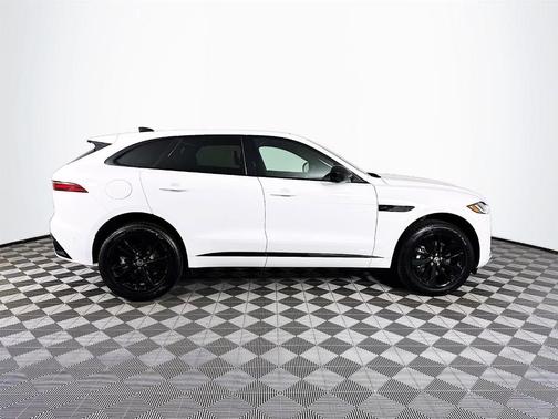 2025 Jaguar F-PACE P250 R-Dynamic S