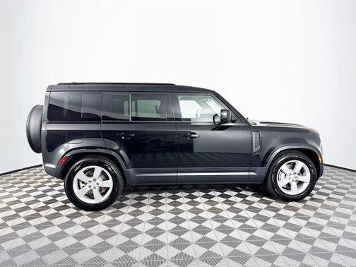 2025 Land Rover Defender P300