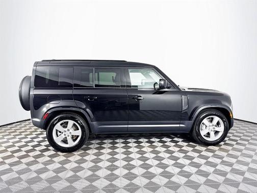 2025 Land Rover Defender P300