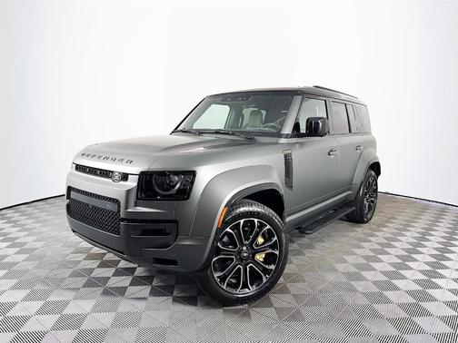2025 Land Rover Defender OCTA EDITION ONE