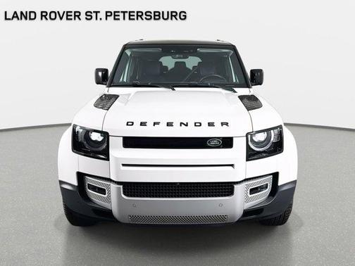 2023 Land Rover Defender SE