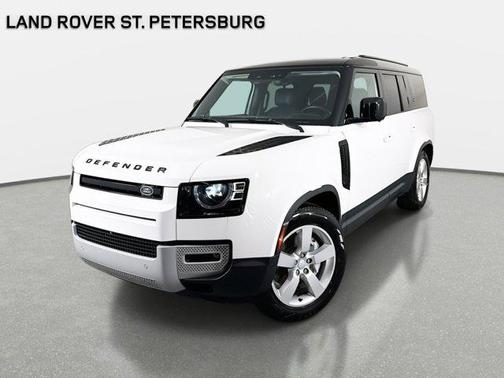 2023 Land Rover Defender SE
