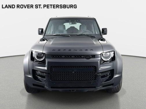 2026 Land Rover Defender OCTA