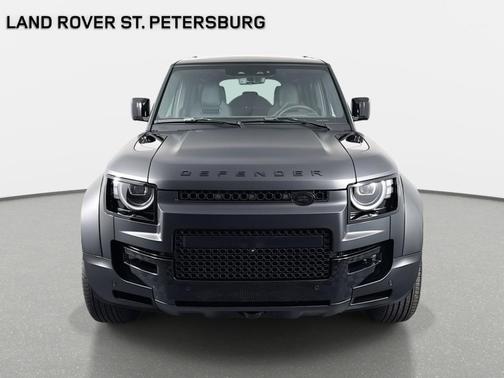 2026 Land Rover Defender OCTA