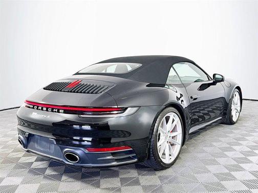 2023 Porsche 911 Carrera S