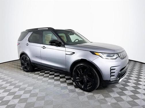 2026 Land Rover Discovery Tempest Edition