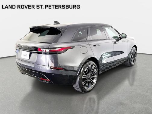 Carpathian Grey 2026 Land Rover Range Rover Velar P250 Dynamic SE
