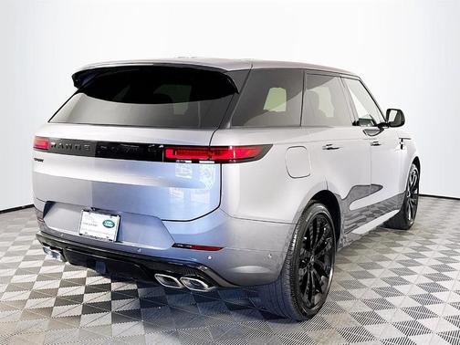 2025 Land Rover Range Rover Sport P530 Dynamic SE