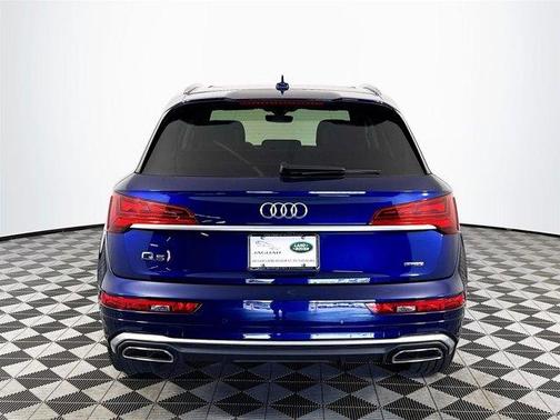2022 Audi Q5 45 S line quattro Premium