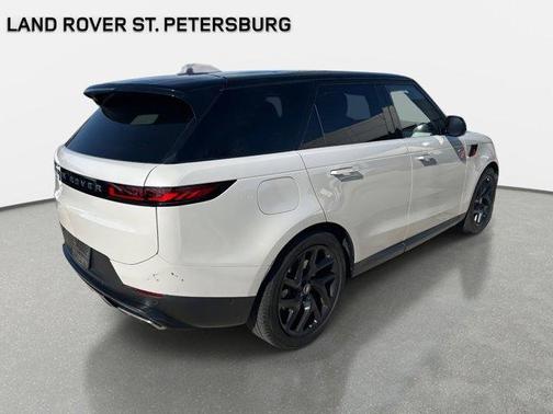 2024 Land Rover Range Rover Sport SE