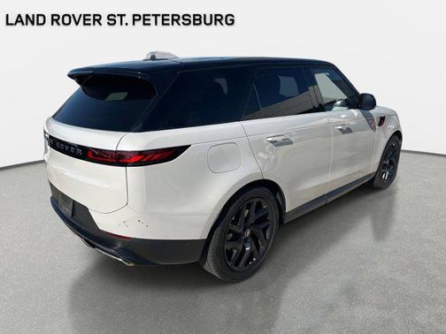 2024 Land Rover Range Rover Sport SE
