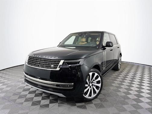 2025 Land Rover Range Rover P530 SE 7 Seat