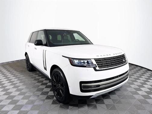 2025 Land Rover Range Rover P530 SE