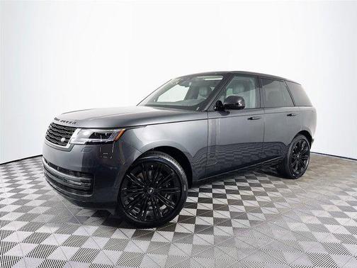 2025 Land Rover Range Rover P530 SE