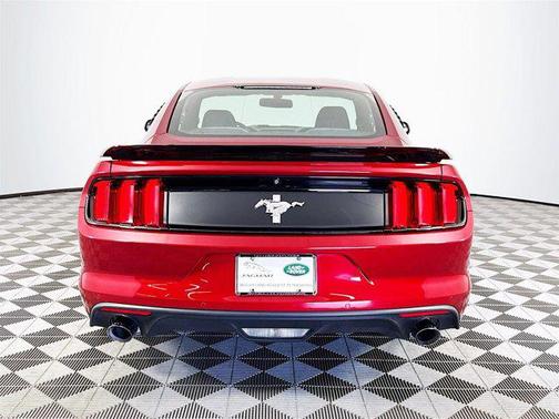 2017 Ford Mustang V6