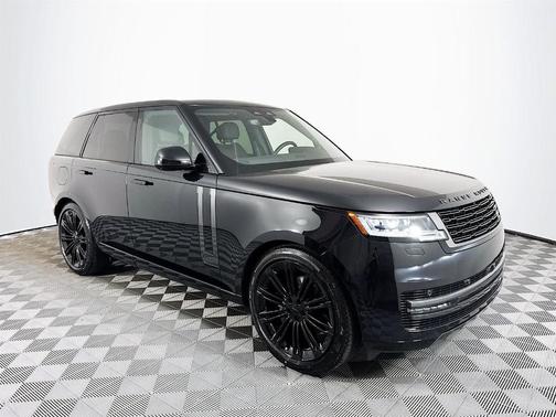 2026 Land Rover Range Rover SE