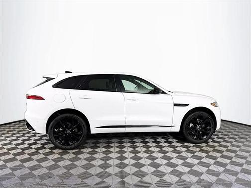 2026 Jaguar F-PACE P250 R-Dynamic S