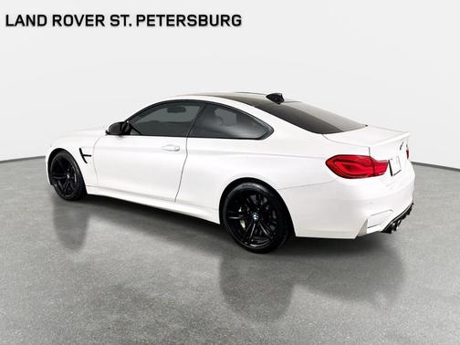 White Metallic 2018 BMW M4 Base