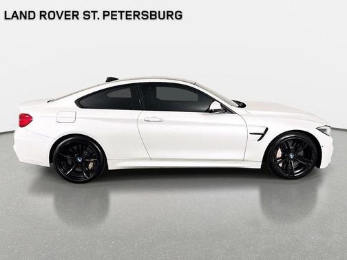 White Metallic 2018 BMW M4 Base