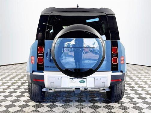 2025 Land Rover Defender P300