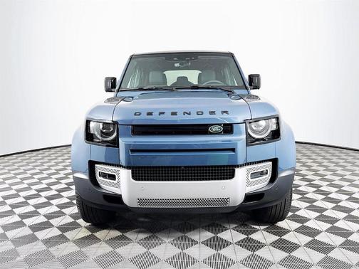 2025 Land Rover Defender P300