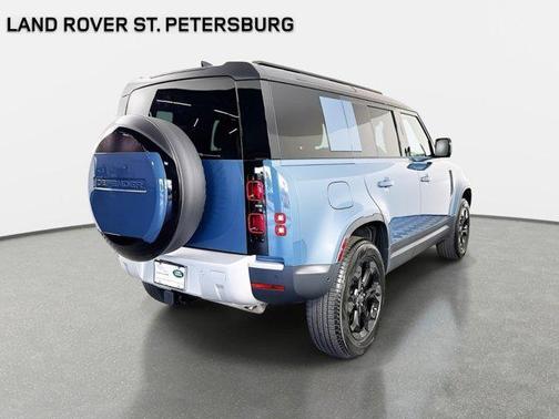 2025 Land Rover Defender P300